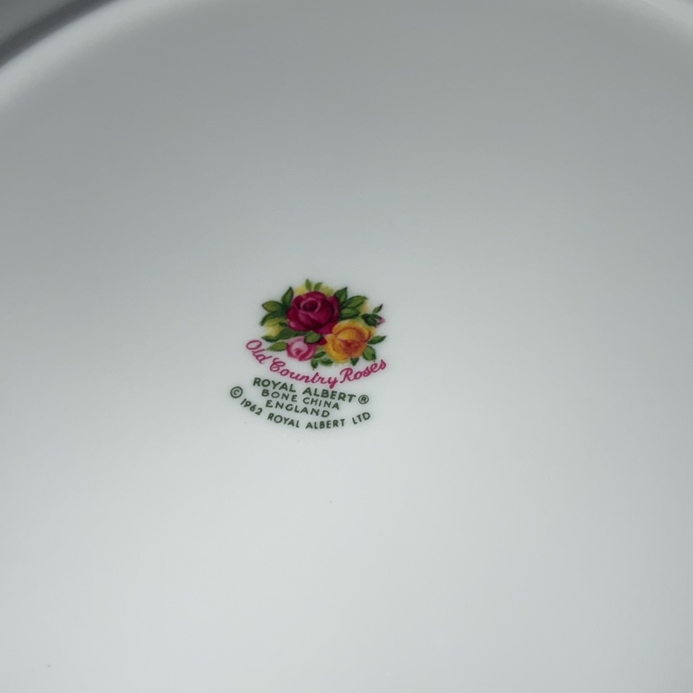 DINNER PLATE OLD COUNTRY ROSES 1962 ROYAL ALBERT BONE CHINA ENGLAND VINTAGE - Picture 6 of 9